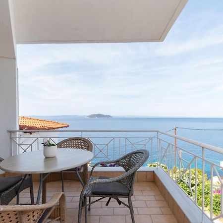 Anesis Seaview Apartment 2 نيوس مارماراس المظهر الخارجي الصورة