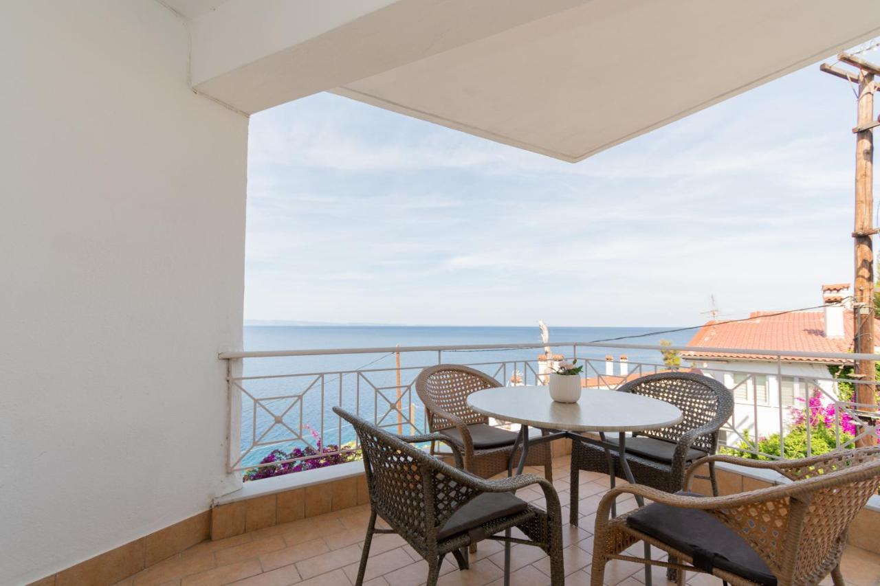 Anesis Seaview Apartment 2 نيوس مارماراس المظهر الخارجي الصورة