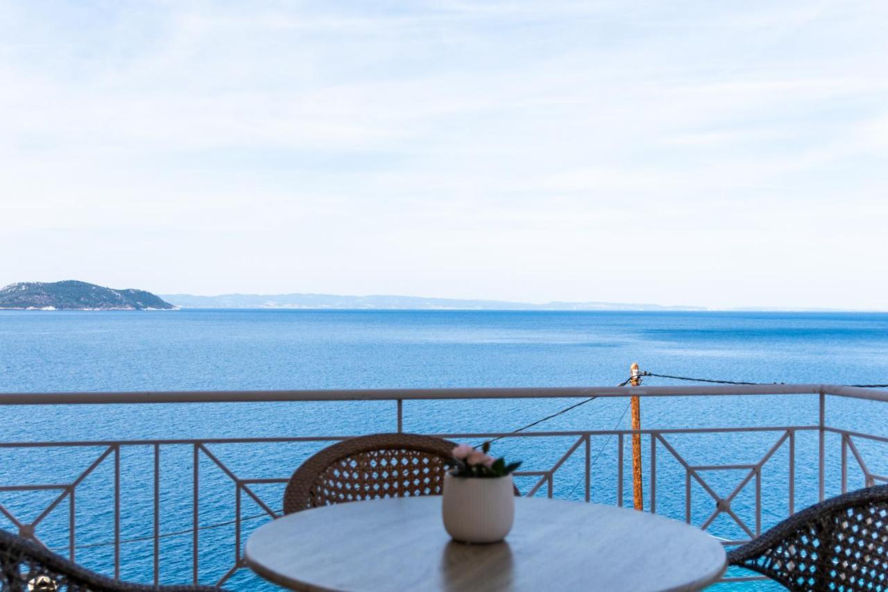 Anesis Seaview Apartment 2 نيوس مارماراس المظهر الخارجي الصورة