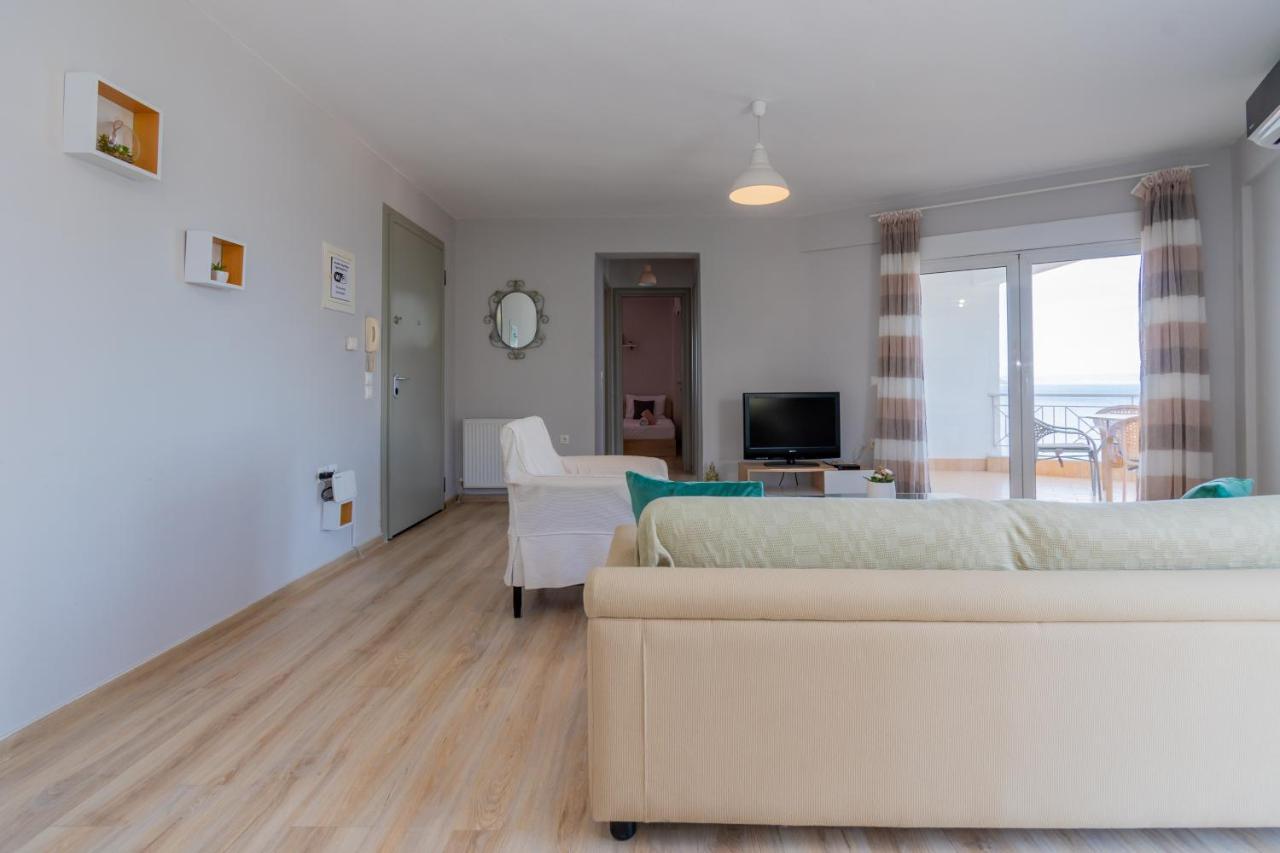 Anesis Seaview Apartment 2 نيوس مارماراس المظهر الخارجي الصورة