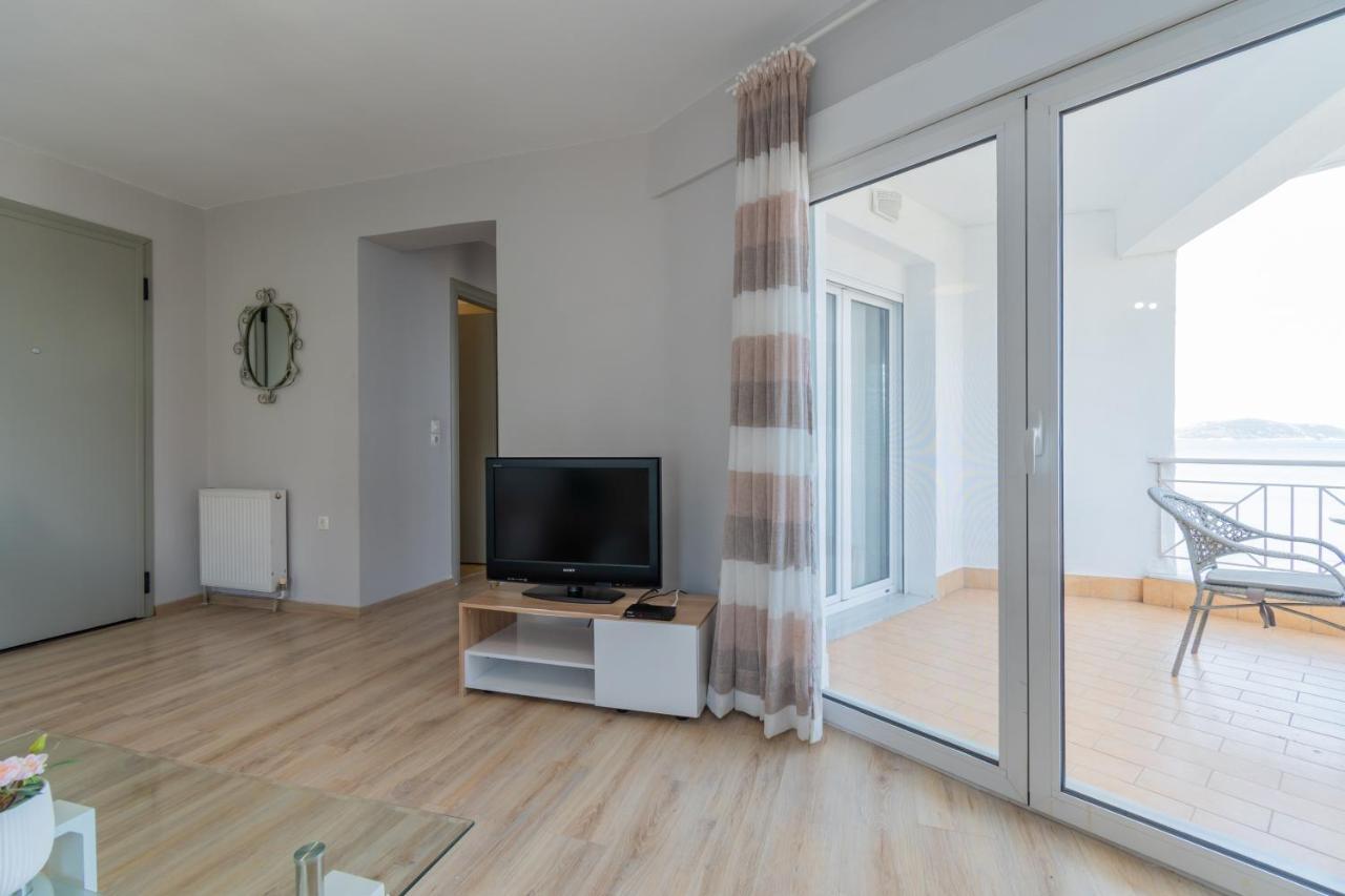 Anesis Seaview Apartment 2 نيوس مارماراس المظهر الخارجي الصورة